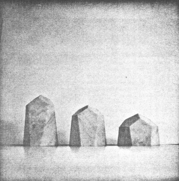 Drei Obeliske aus dem Pentagondodekaëder